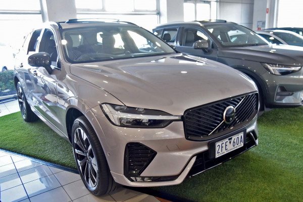 2025 MY26 Volvo XC60 UZ Ultra B5 Dark SUV Image 1