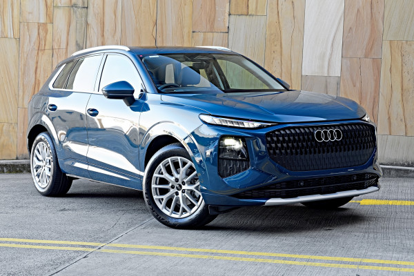 Audi Q3 TFSI 110kW FJ