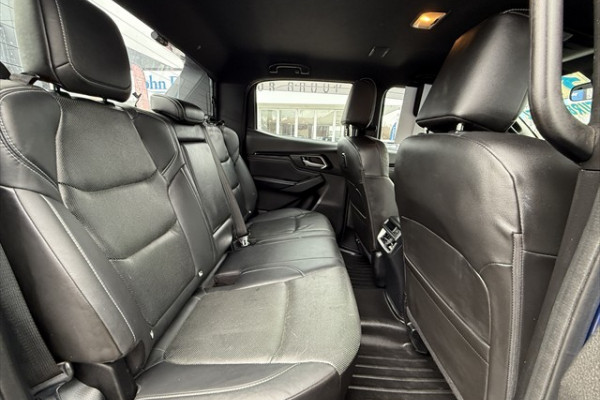 2020 MY21 Isuzu D-MAX RG X-TERRAIN Ute Image 12
