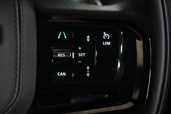 2023 Land Rover Range Rover Sport L461 D300 Dynamic SE SUV image 27