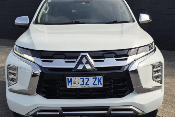 2024 Mitsubishi Pajero Sport QG GLX SUV Image 2