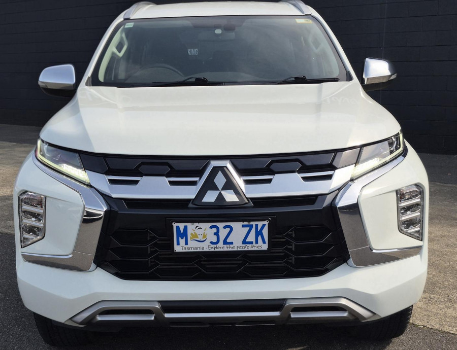 2024 Mitsubishi Pajero Sport QG GLX SUV Image 2