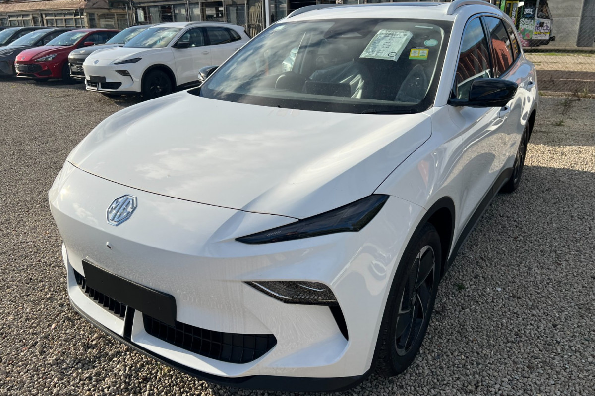 2025 MG MGS5 EV ZS3EM Essence 62 SUV