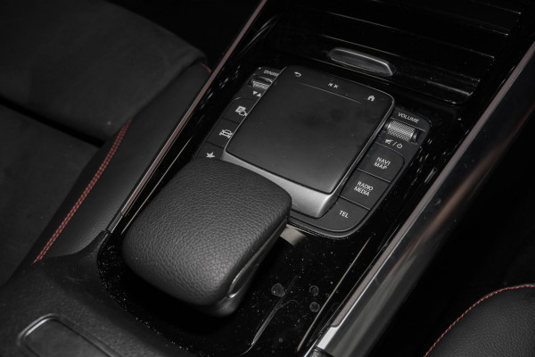 2021 Mercedes-Benz GLA-Class H247 GLA250 SUV image 14