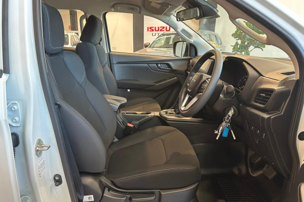 2026 MY25.5 Isuzu D-MAX RG SX Ute Image 7