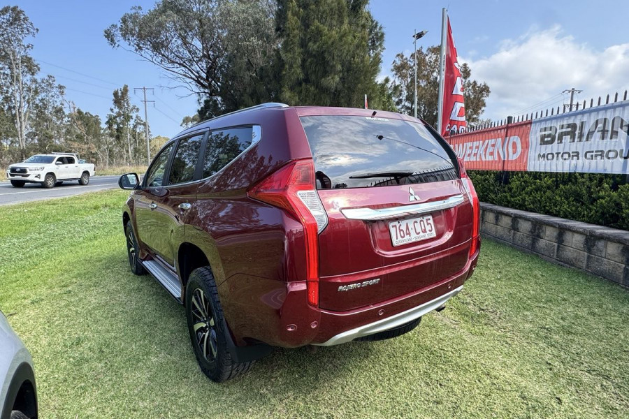 2017 Mitsubishi Pajero Sport QE Exceed SUV Image 20