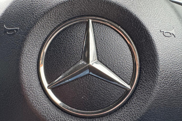 2016 Mercedes-Benz GLC-Class X253 GLC250 d SUV Image 18