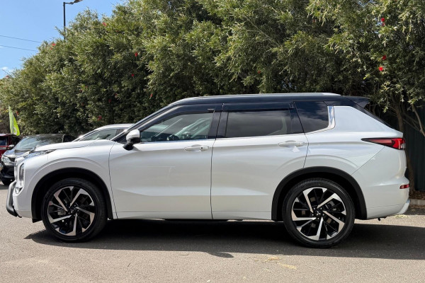 2024 Mitsubishi Outlander ZM Exceed Tourer SUV
