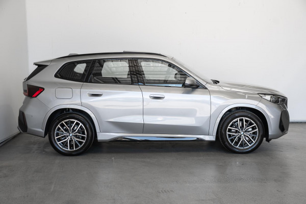 2025 BMW X1 U11 sDrive18i SUV image 3