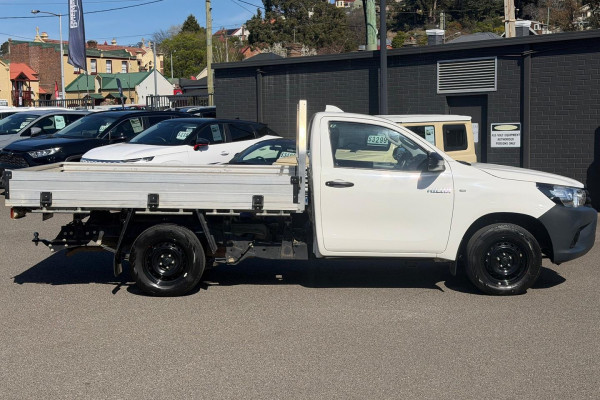 2023 Toyota HiLux TGN121R WorkMate Cab Chassis Image 2