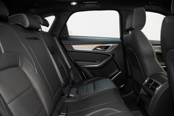 2024 MY23 Jaguar F-PACE X761 R-Dynamic S SUV Image 3