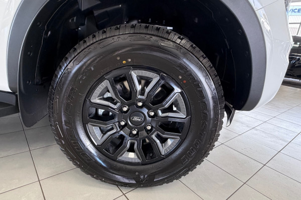 2026 MY26.5 Ford Ranger P703 Black Edition Ute Image 9