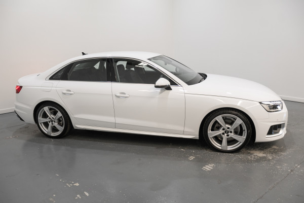 2021 Audi A4 35 TFSI Sedan Image 6