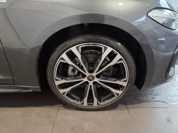 2025 Audi A5 B10 TFSI 150kW S line Sedan image 2