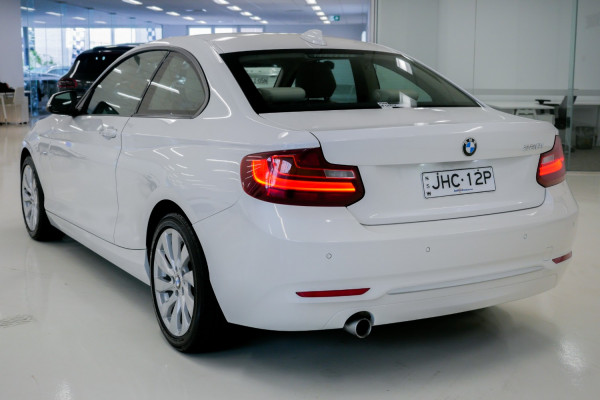 2015 BMW 2 Series F22 220i Modern Line Coupe Image 5