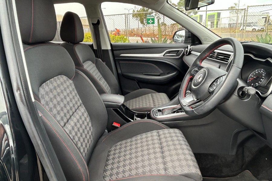2022 MG ZST Core SUV Image 9