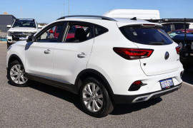 2023 MG ZST Core SUV