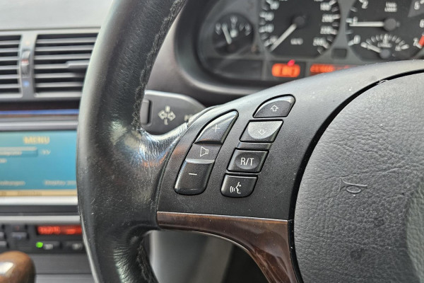 2004 BMW 3 Series E46 318i M Sport Sedan Image 14