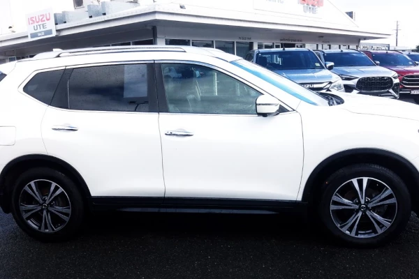 2021 Nissan X-Trail T32 ST-L SUV Image 6