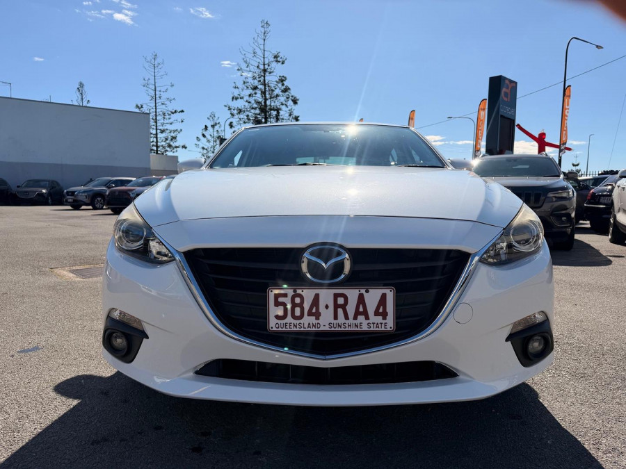 2015 Mazda 3 BM5438 SP25 Hatch Image 3