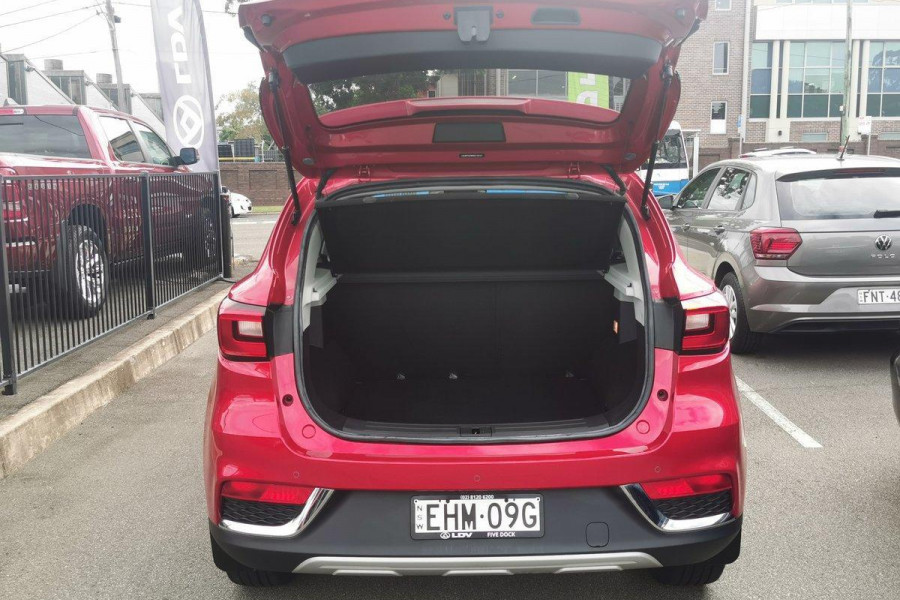2019 MG ZS AZS1 Essence SUV Image 7