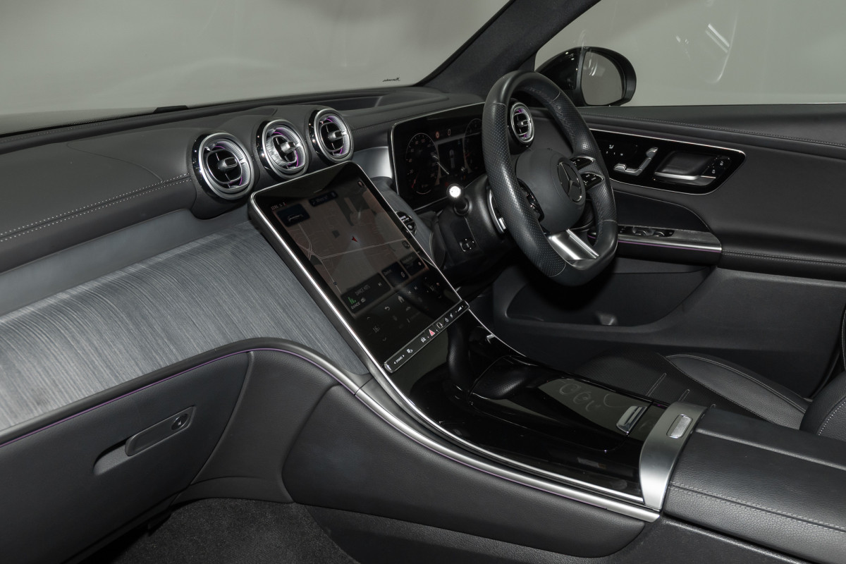 2025 Mercedes-Benz GLC-Class GLC300 SUV