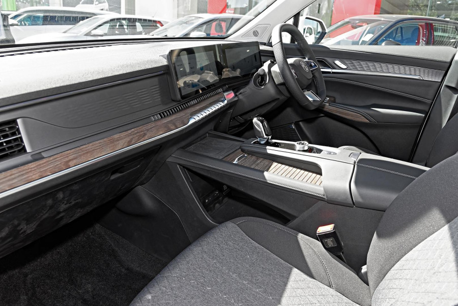 2025 MG QS IS31 Excite SUV Image 8