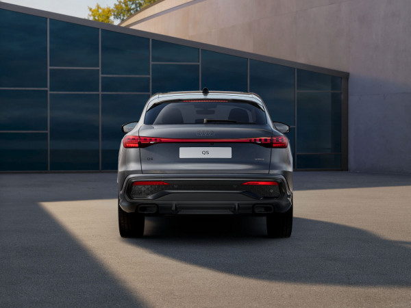 2025 Audi Q5 GU e-hybrid 270kW SUV image 4
