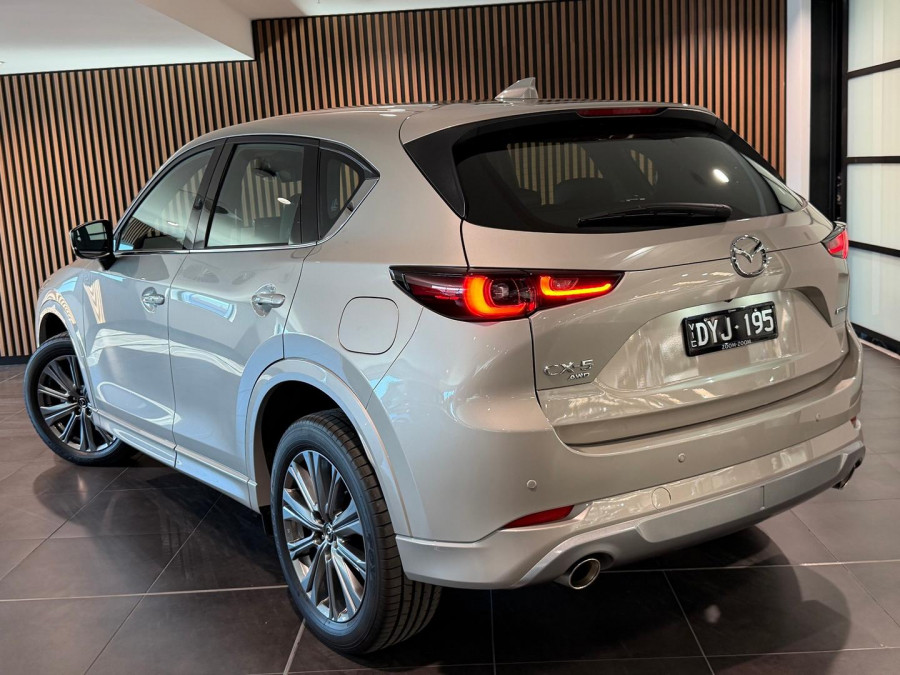 2026 Mazda CX-5 KM Series G25 Akera SUV Image 2