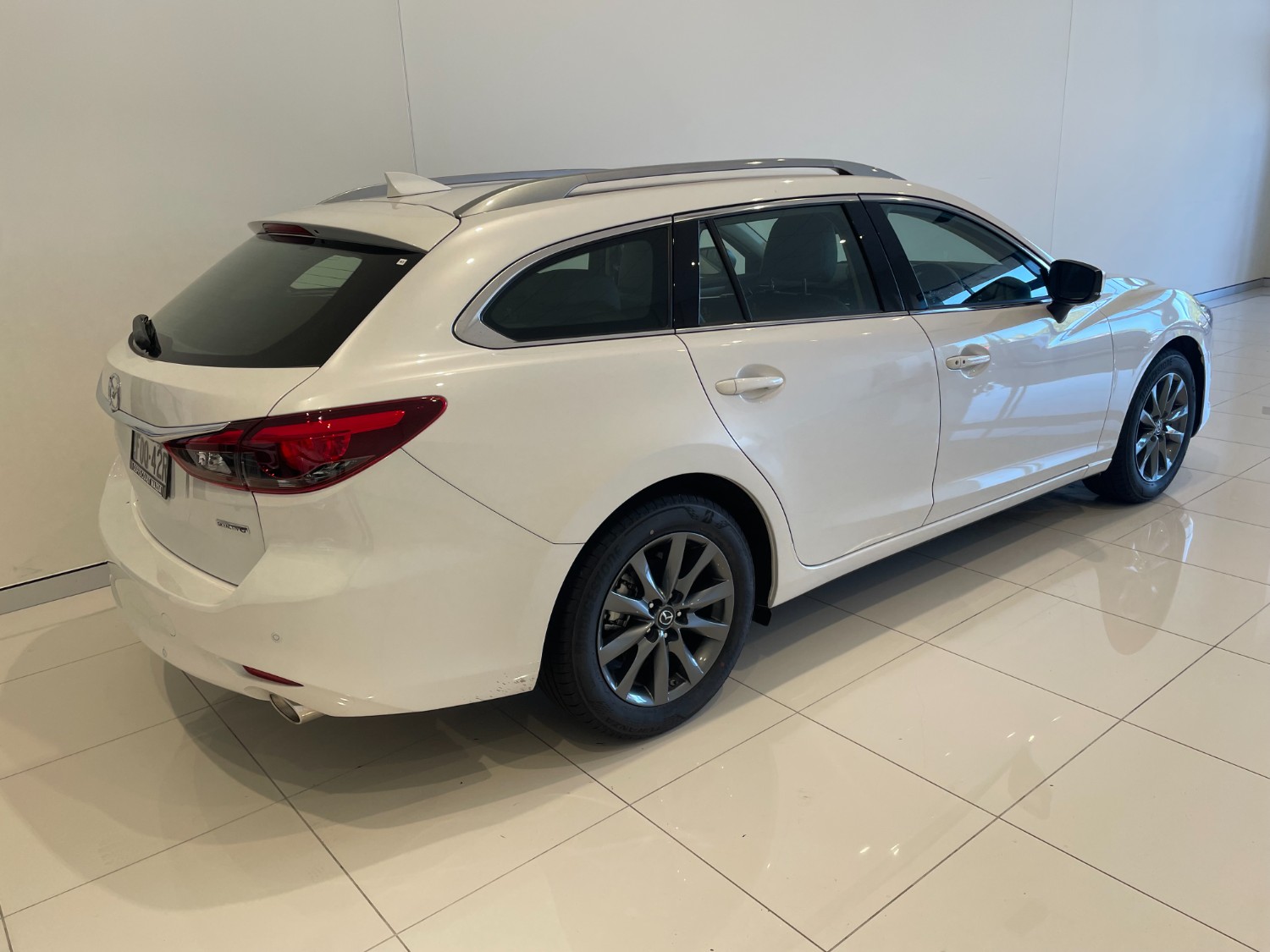 2024 Mazda 6 GL Series G25 Touring Wagon Image 3