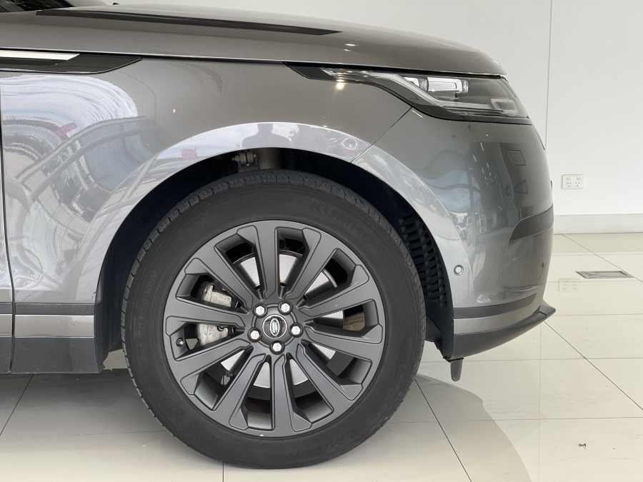 2017 MY18 Land Rover Range Rover Velar L560 D300 SE SUV Image 6
