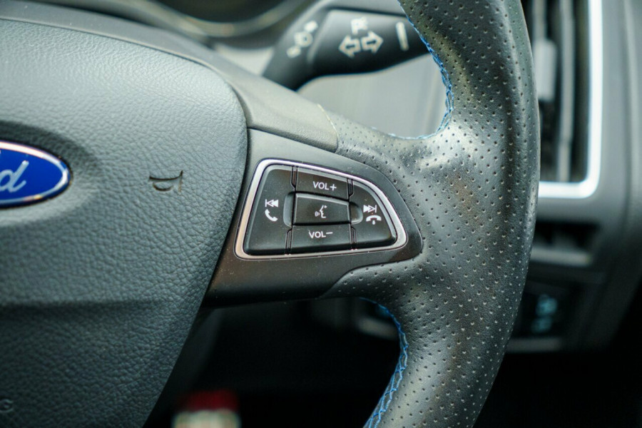 2017 Ford Focus LZ RS Hatch Image 14