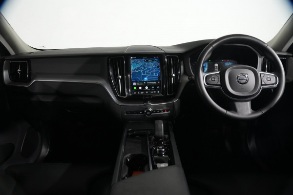 2021 Volvo XC60 UZ B5 Momentum SUV image 11