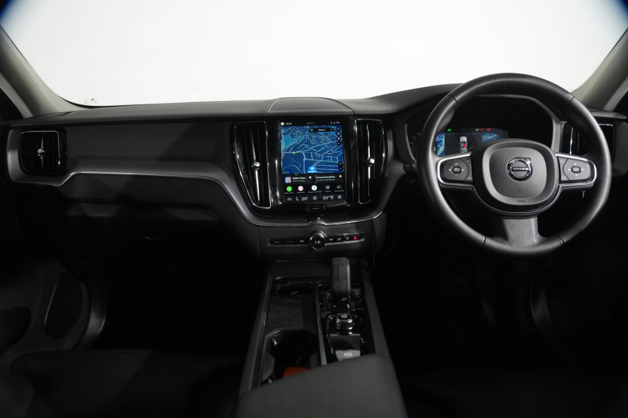 2021 Volvo XC60 UZ B5 Momentum SUV