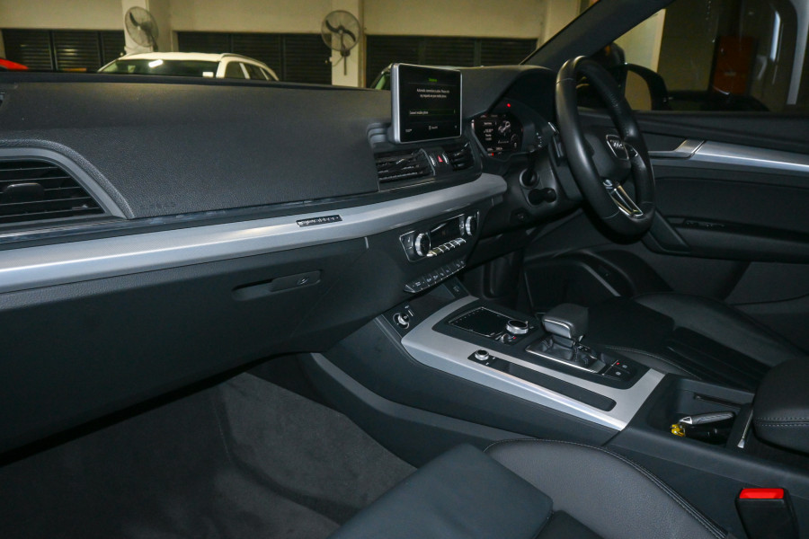 2018 MY19 Audi Q5 FY 45 TFSI sport Black Edition SUV Image 8
