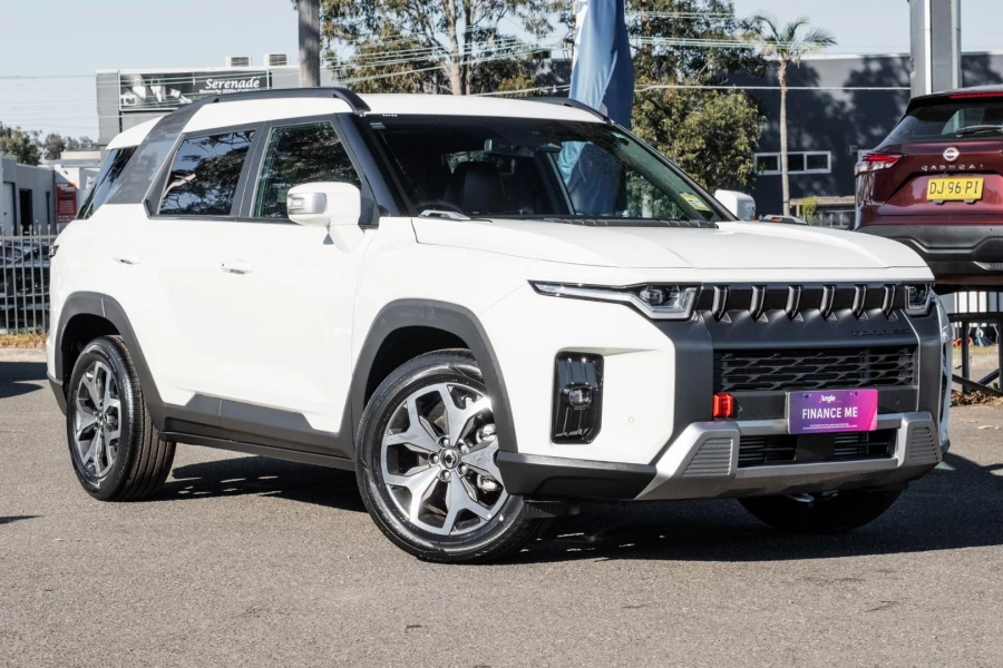 2025 KGM Torres J116 Adventure SUV Image 1