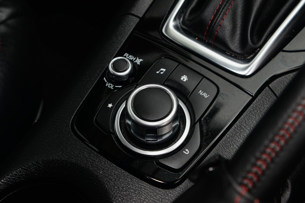 2015 Mazda 3 Hatch Image 15
