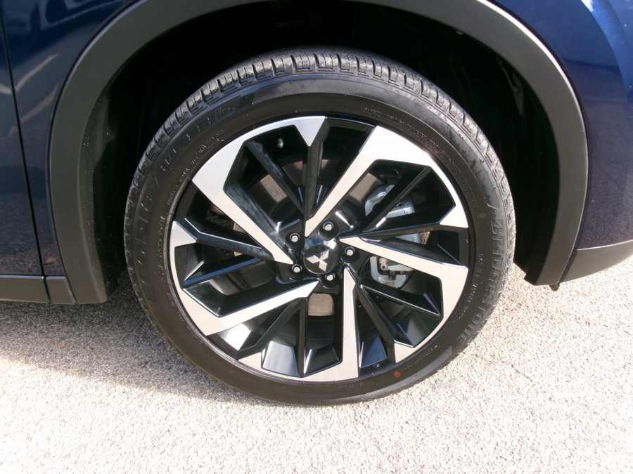 2023 MY24 Mitsubishi Outlander ZM Aspire SUV Image 15