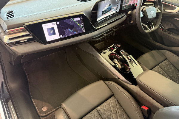 2026 Audi S5 Wagon Image 19