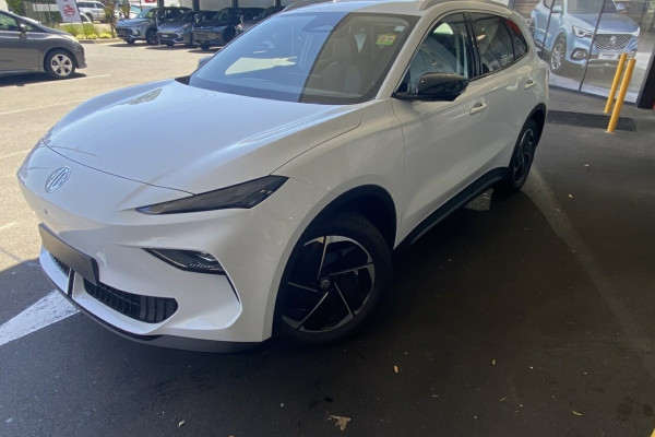 2026 MG MGS5 EV ZS3EM Essence 62 SUV Image 4