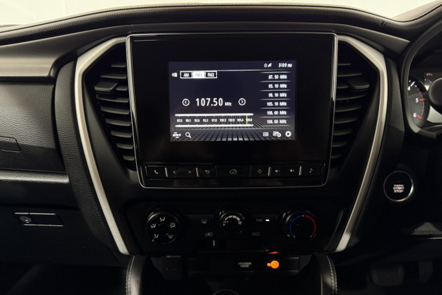 2023 Isuzu MU-X RJ LS-M SUV Image 21