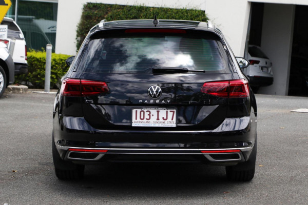 2022 MY23 Volkswagen Passat B8 162TSI Elegance Wagon Image 4