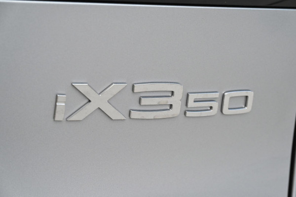 2026 BMW iX3 NA5 M Sport SUV image 11