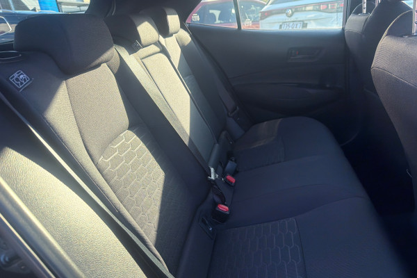 2018 Toyota Corolla ZWE211R Ascent Sport Hybrid Hatch Image 17