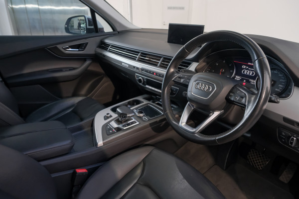 2017 Audi Q7 4M TDI SUV image 7
