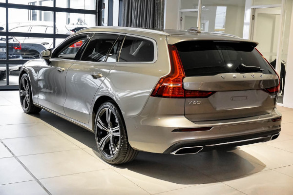 2019 MY20 Volvo V60 F-Series T5 Inscription Wagon Image 2