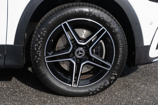 2025 [THIS VEHICLE IS SOLD] image 23