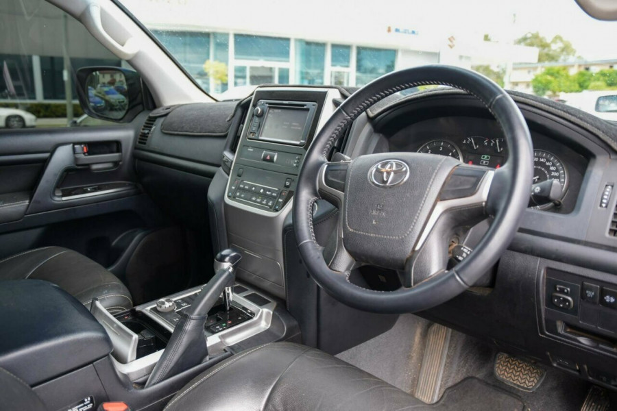 2016 Toyota Landcruiser VDJ200R GXL Suv Image 8