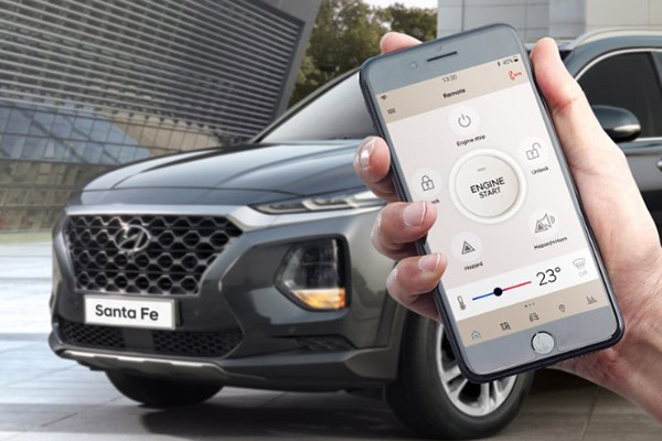 Santa Fe Hyundai Auto Link Premium.