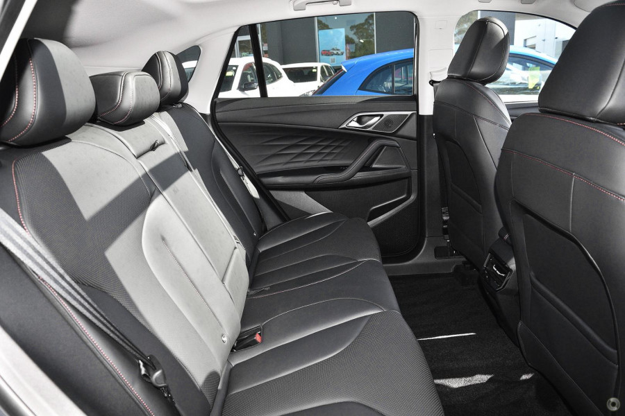 2025 MG HS AS33H Essence Hybrid+ SUV Image 11